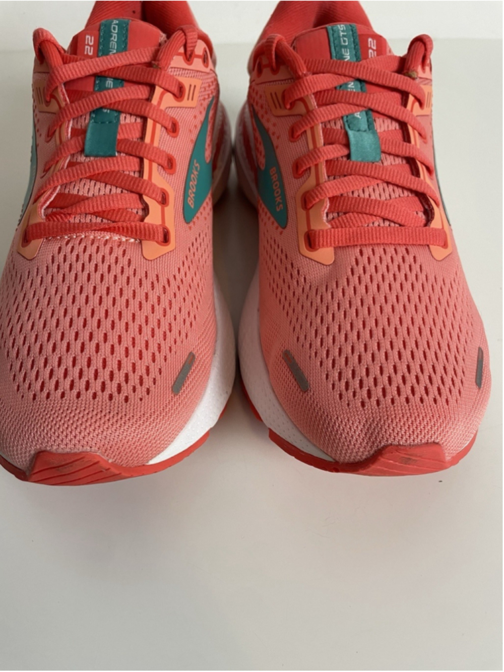 Brooks Adrenaline GTS 22 Running Shoes Womens Size 8.5 Coral Athletic Sneakers - Picture 4 of 14